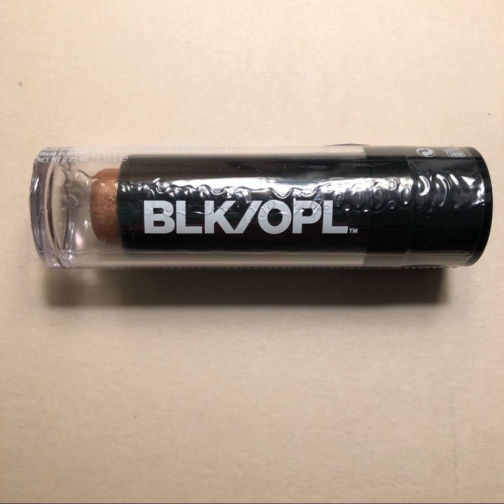 Black Opal True Color Illuminating Stick